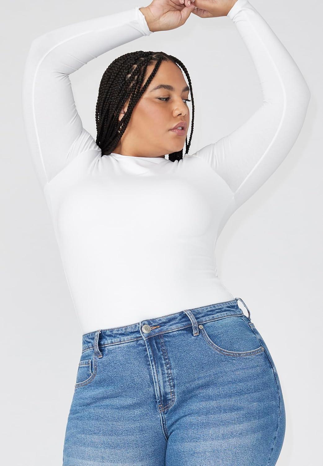 imageELOQUII Womens Plus Size The Naomi Comfort Stretch Straight Leg Jean CropMedium Wash Denim