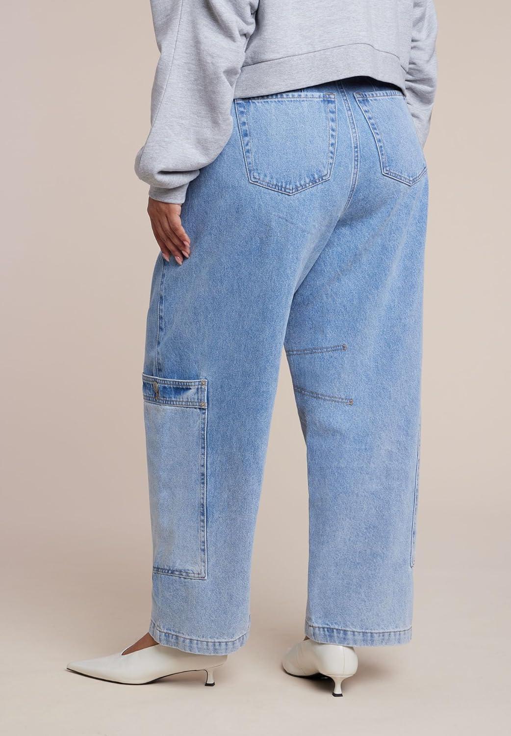 imageELOQUII Womens Plus Size Low Rise Pocket Detail Loose JeanLight Wash