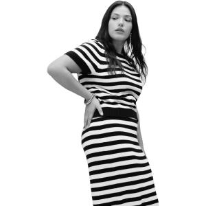 ELOQUII Women’s Plus Size Fitted Sweater Top(One to One)